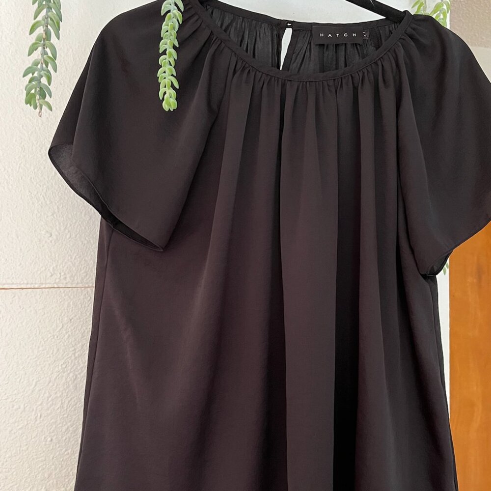 HATCH Maternity blouse- Size 1, fits as small/medium